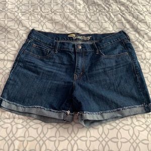 OLD NAVY Sweetheart Jean Shorts